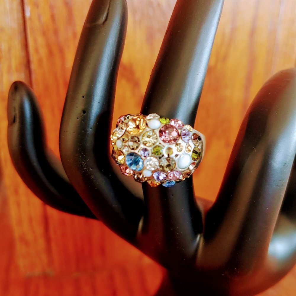 Faceted Multi-stone Silver Cocktail Ring - Picture 3 of 5